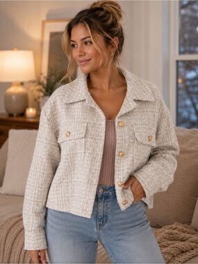 Marled Beige Tweed Shacket Jacket Button Front Collared Lightweight Women’s